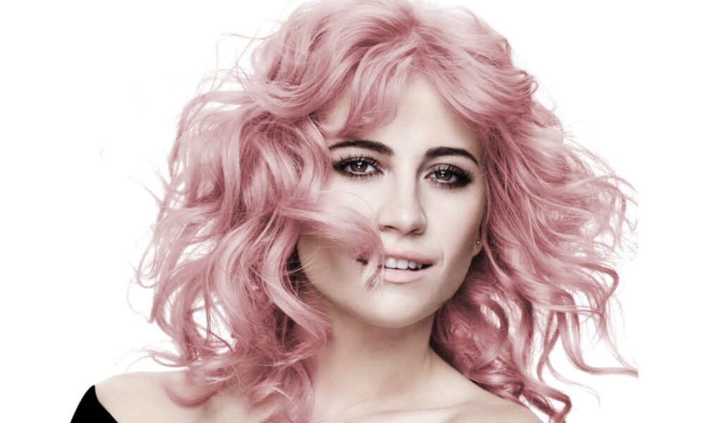 Pixie Lott Paint Neon Pink Glow in the Dark Wash Out Hair Colour Review